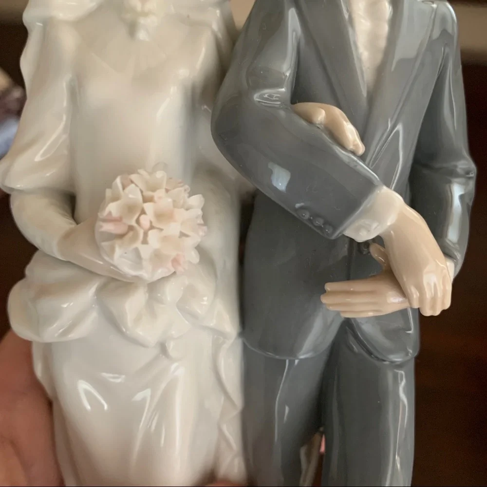 Lladro “Mazel Tov” wedding porcelain figurine